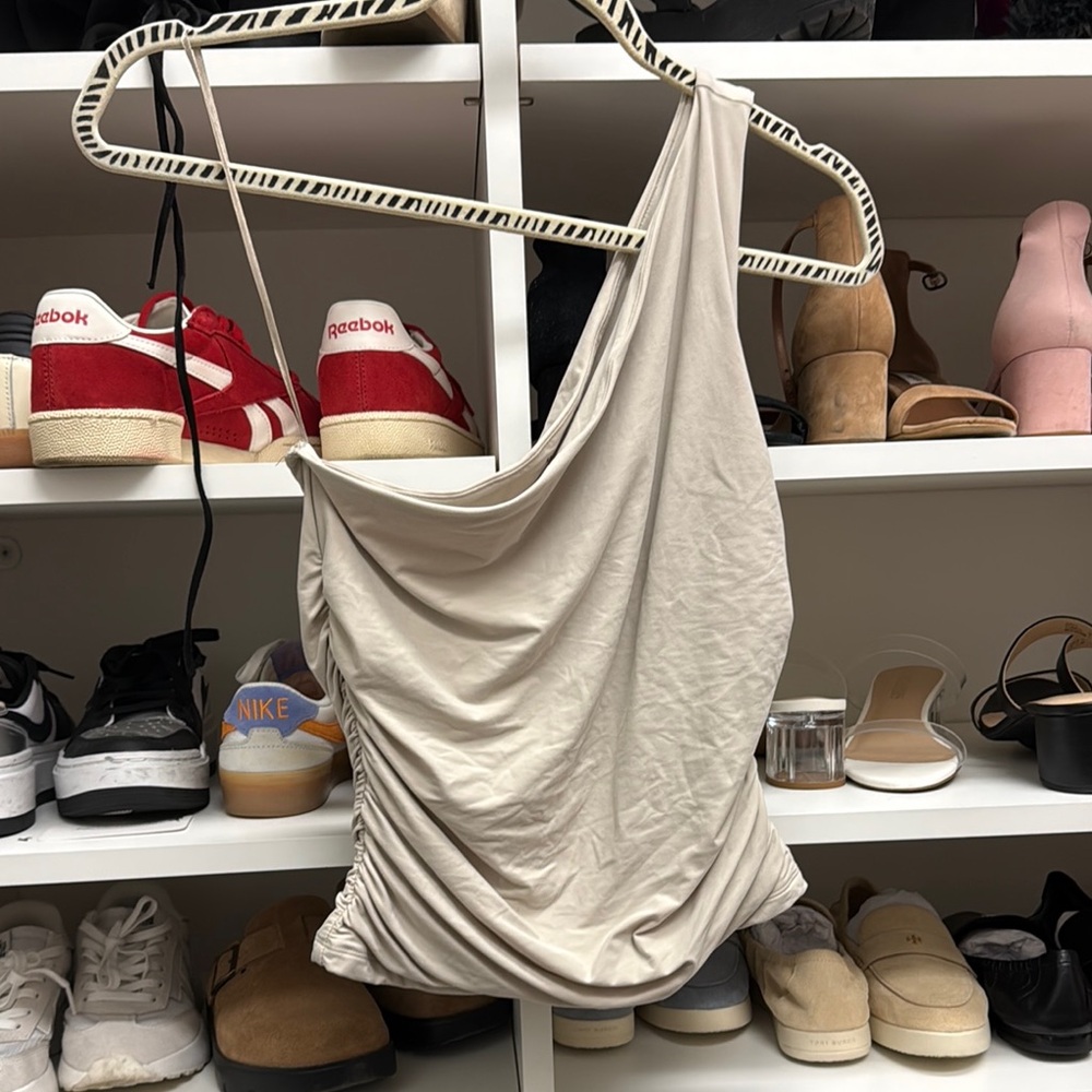 One-Shoulder Abercrombie Beige Top